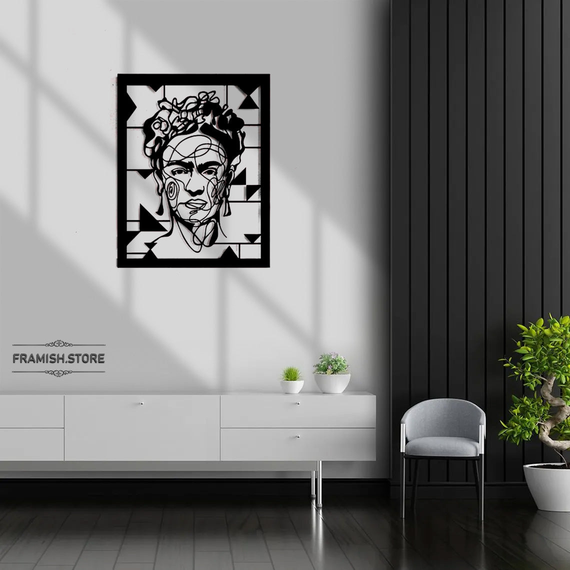 FEMALE ART|| METAL FRAME WITH LIGHT